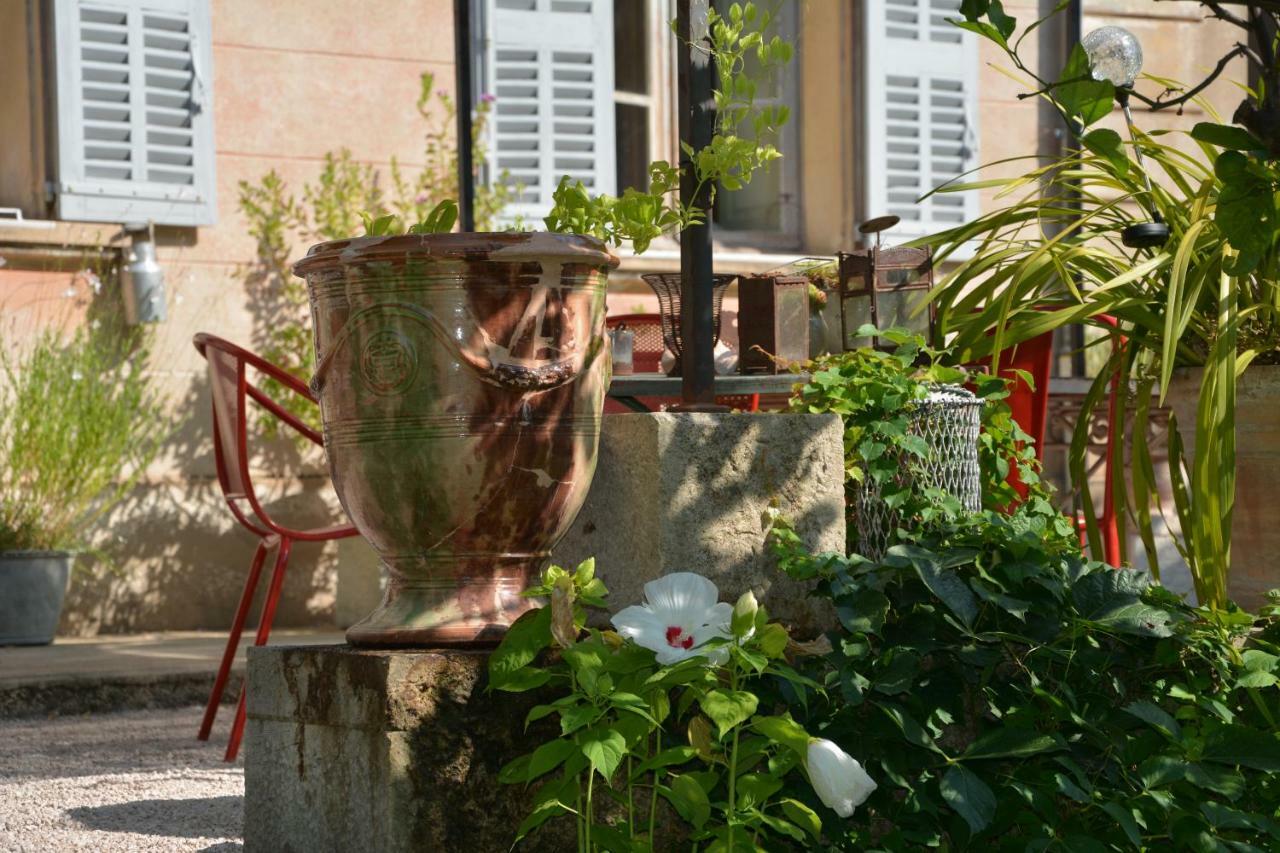 Les Passiflores Grasse Exterior foto
